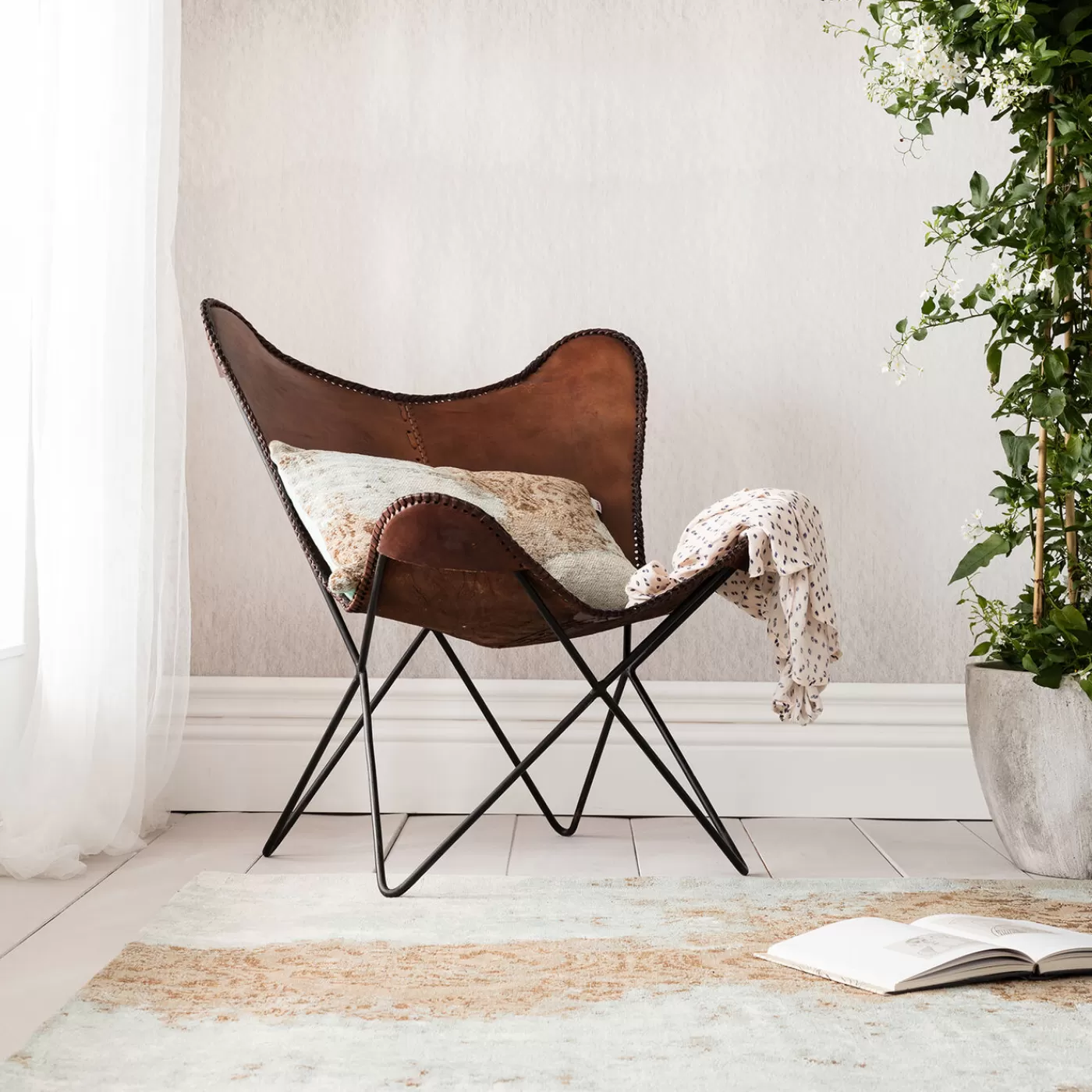 KARE Design Fauteuil Butterfly Marron